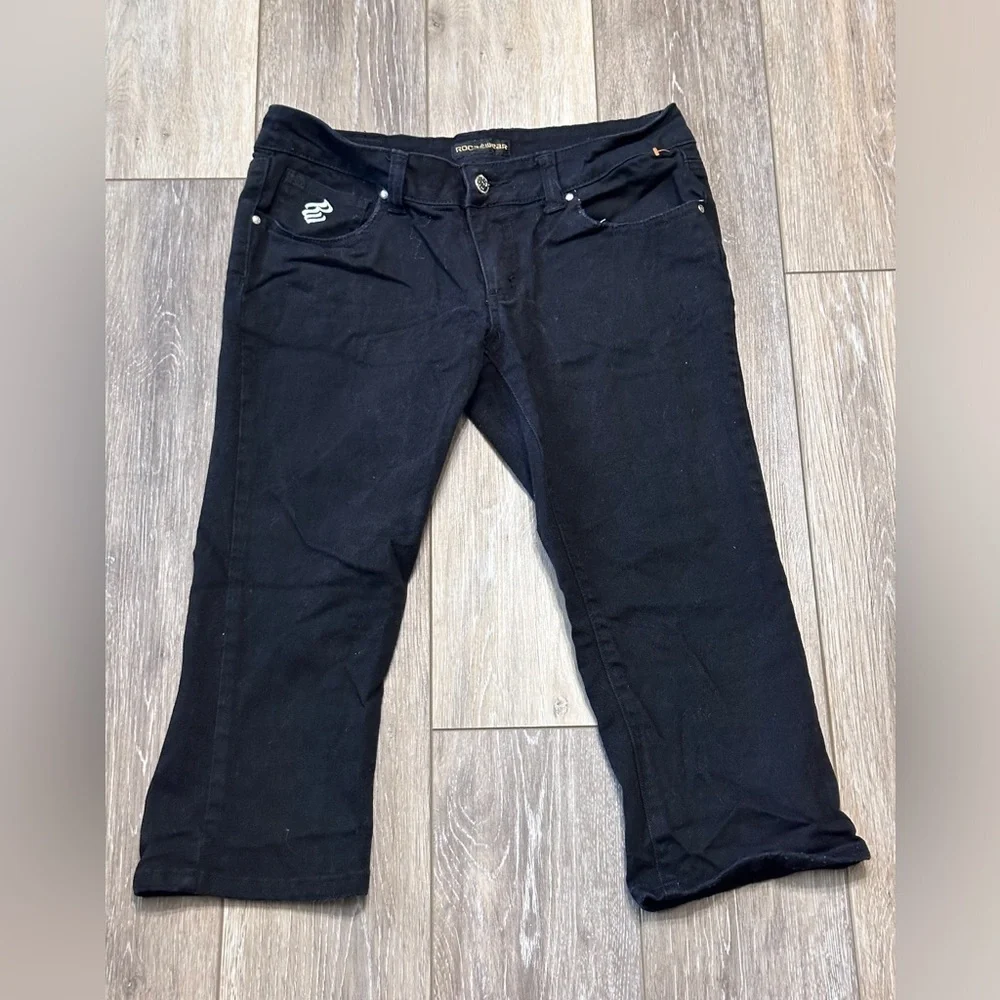 🛍️ Roca & Wear 98% Cotton & 2% Spandex black jean Capri size 5 great condition